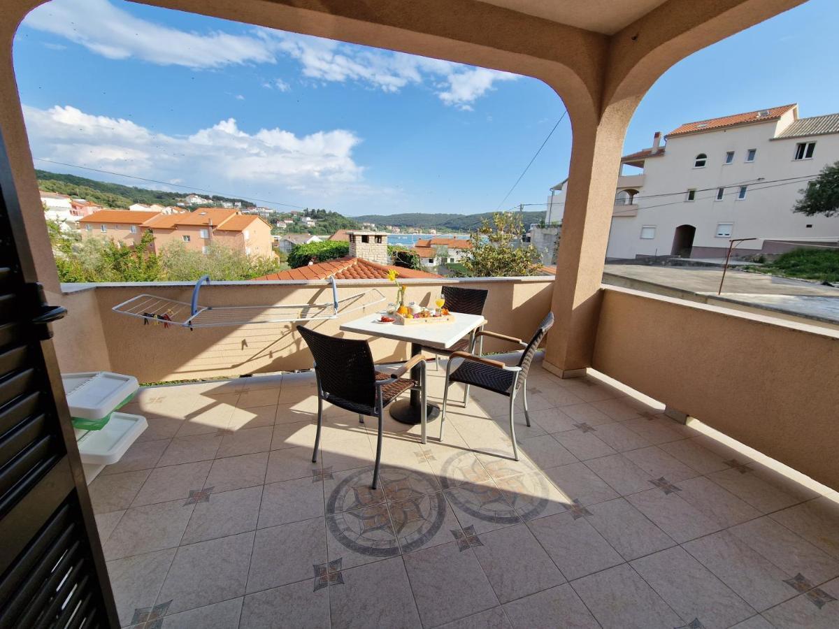 Apartments By The Sea Kampor, Rab - 5037 Exterior foto